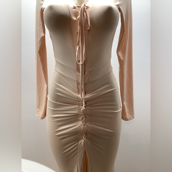 GoodTime USA Size Small Peach Scrunched Front String & Zipper Closure. Preloved - Picture 3 of 7